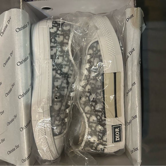 Dior b23 new size 9m - Picture 2 of 3